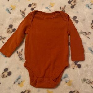 Unisex baby onesie